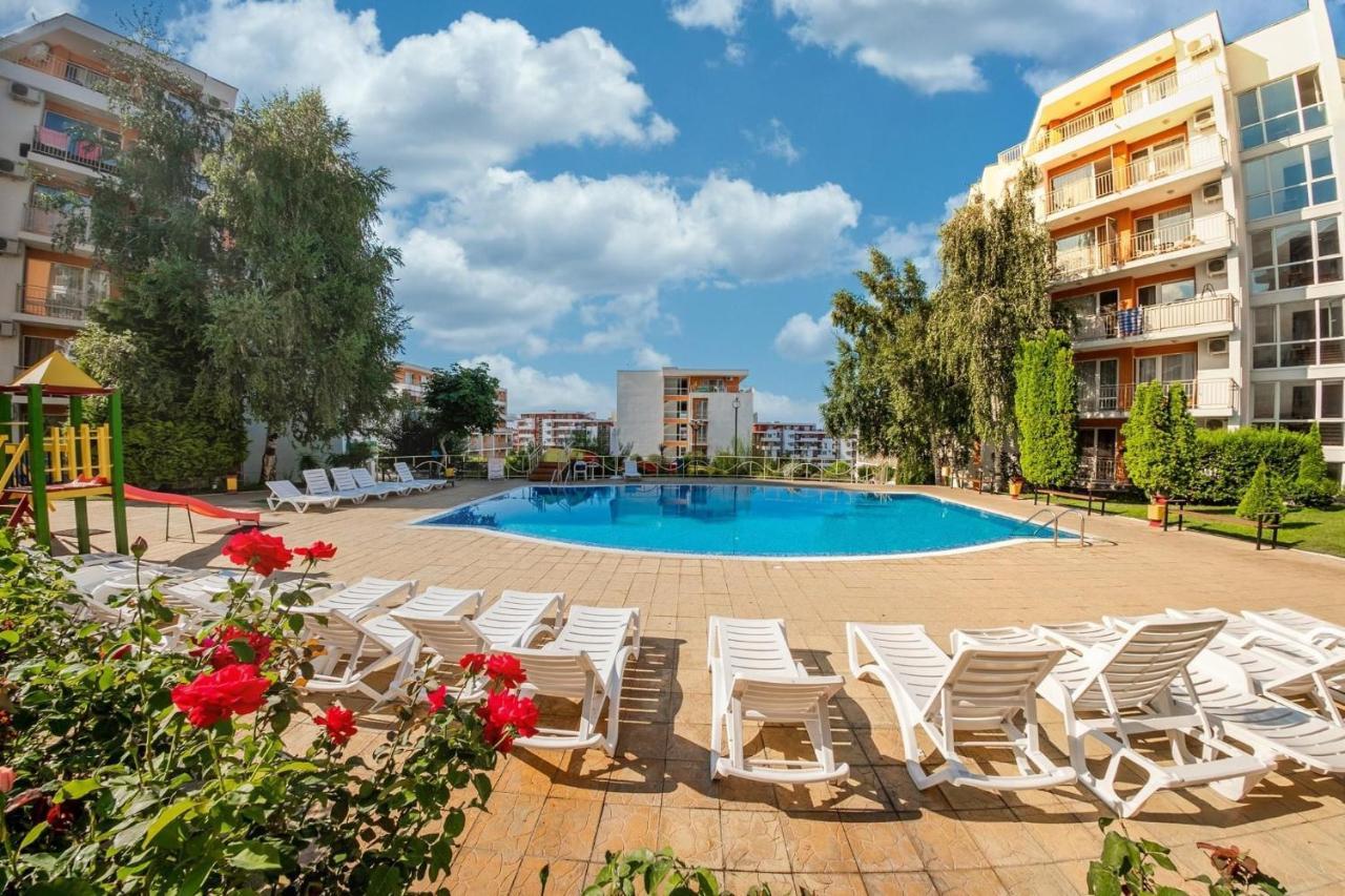 Sea View Panoramic Apartments, Fort Noks Crown Club Sveti Vlas Luaran gambar