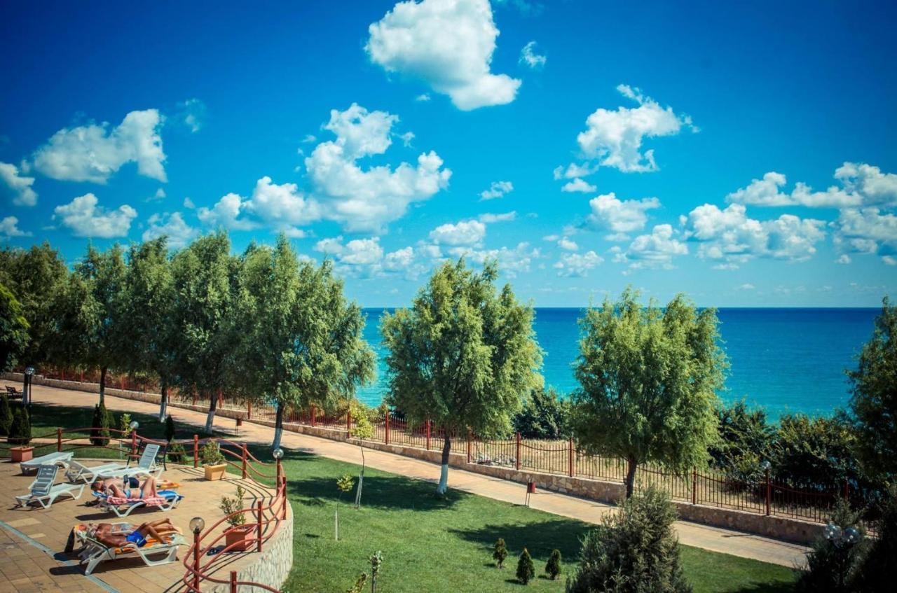 Sea View Panoramic Apartments, Fort Noks Crown Club Sveti Vlas Luaran gambar