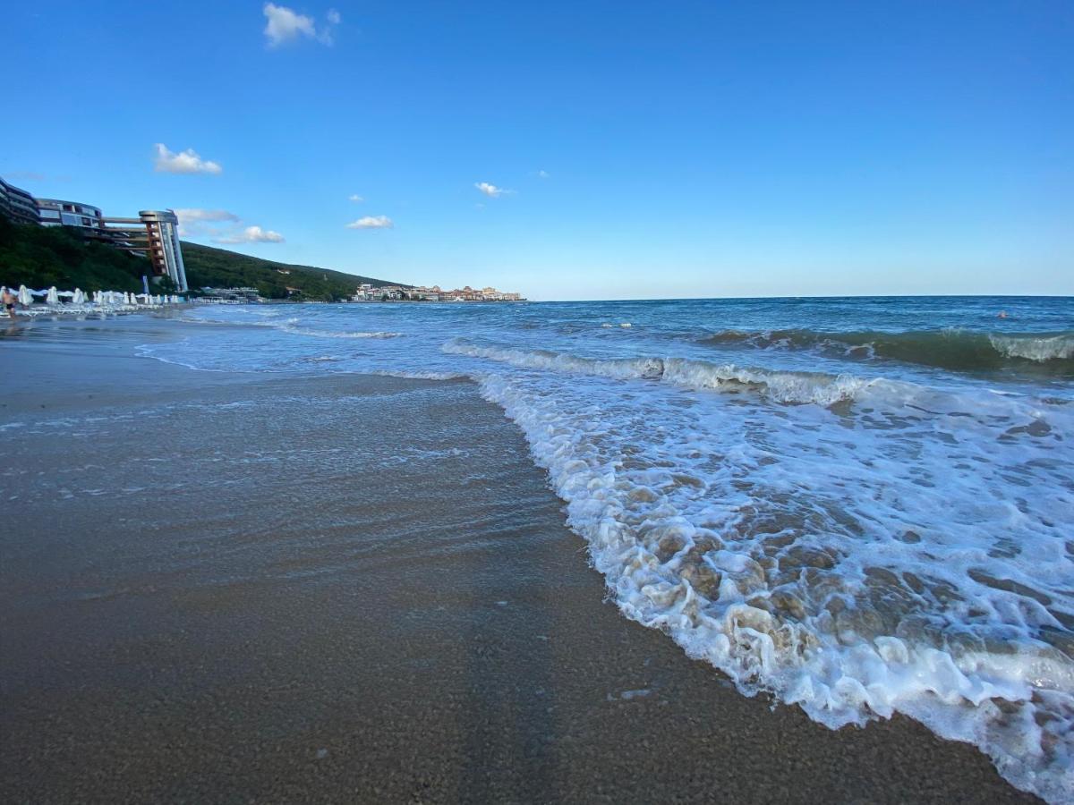 Sea View Panoramic Apartments, Fort Noks Crown Club Sveti Vlas Luaran gambar