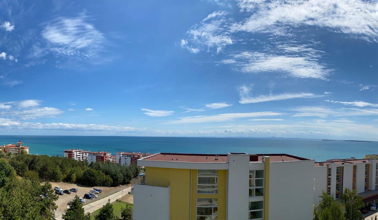 Sea View Panoramic Apartments, Fort Noks Crown Club Sveti Vlas Luaran gambar