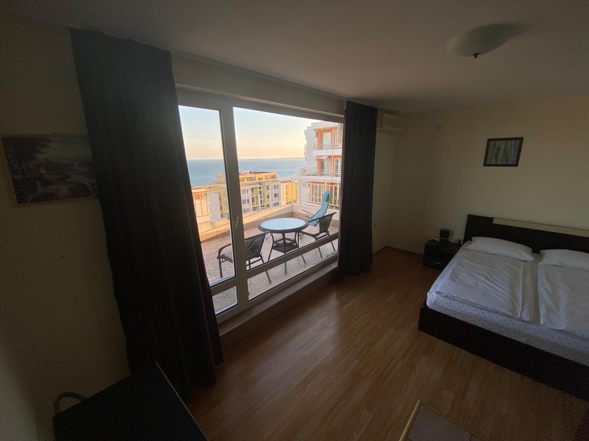 Sea View Panoramic Apartments, Fort Noks Crown Club Sveti Vlas Bilik gambar