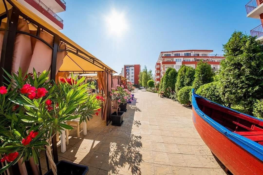 Sea View Panoramic Apartments, Fort Noks Crown Club Sveti Vlas Luaran gambar